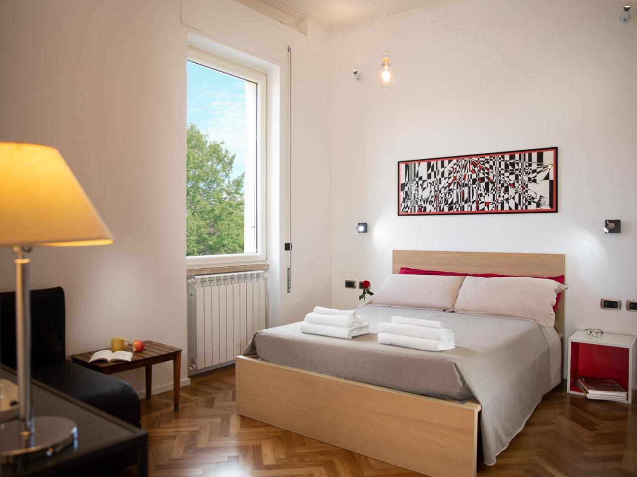 Room In Roma Isole Екстериор снимка