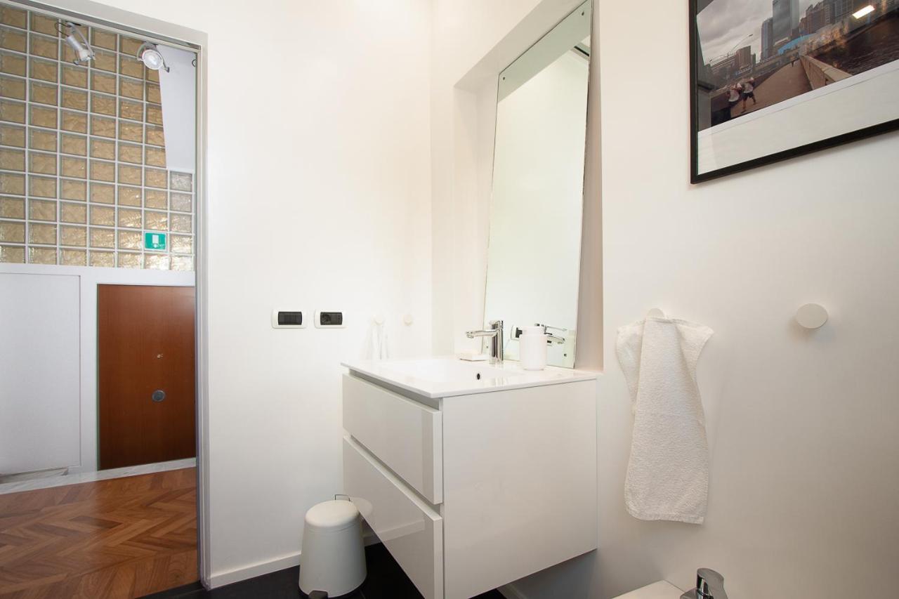 Room In Roma Isole Екстериор снимка