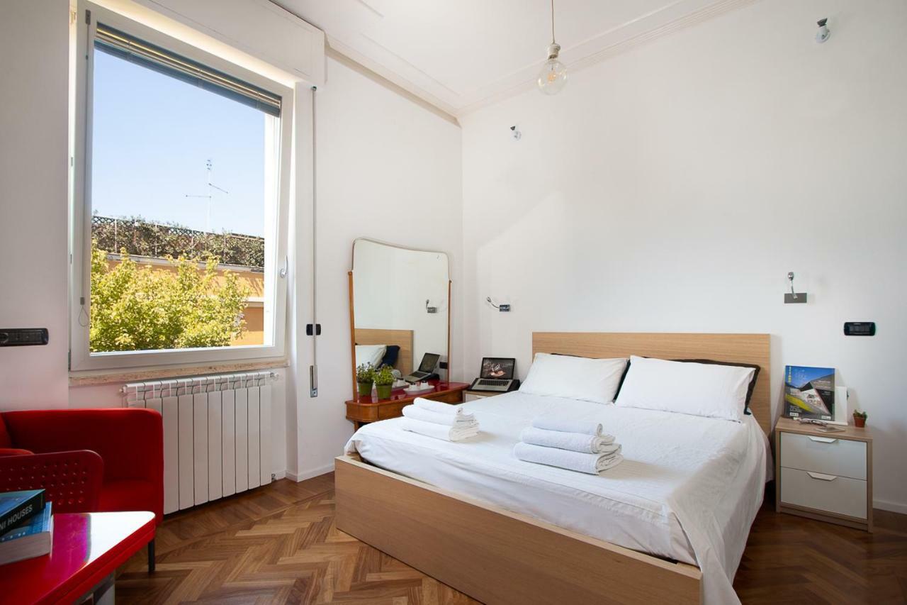 Room In Roma Isole Екстериор снимка